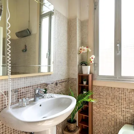 Guesthost - La Bombetta Cheerful * Bari