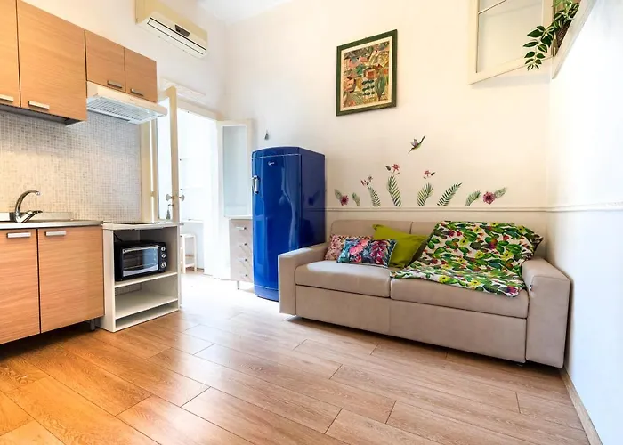 Guesthost - La Bombetta Cheerful Appartement *