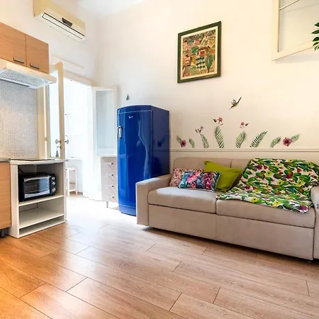 Guesthost - La Bombetta Cheerful Apartament *